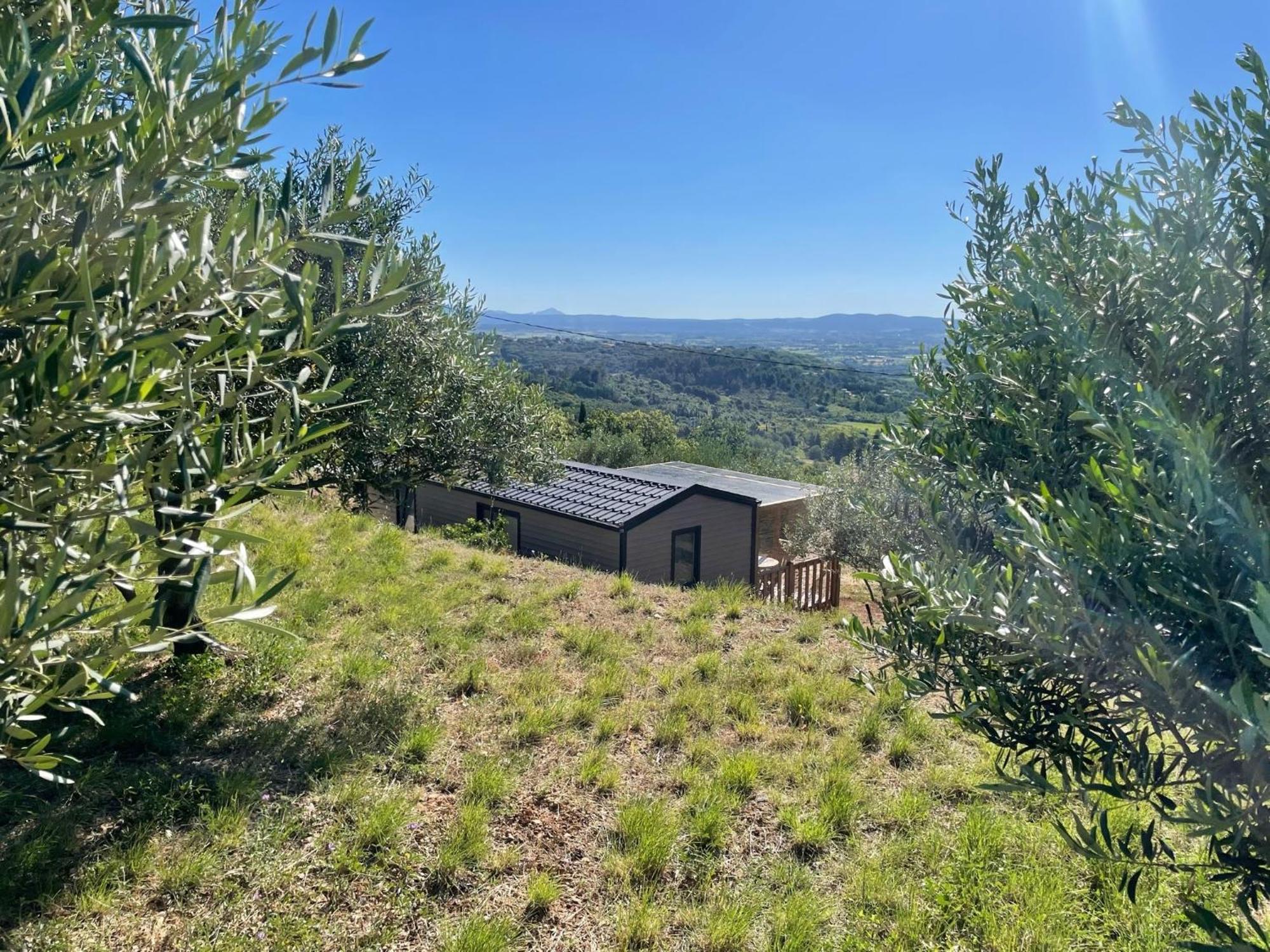 Mobil-Home En Pleine Nature A 3 Mins Du Lac Du Salagou Avec Vue Panoramique Lacoste  Exterior photo